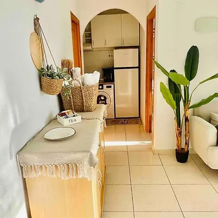 Arenal Paola Sea Views *