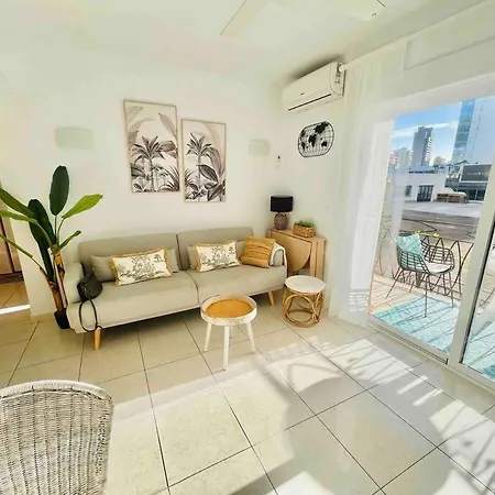 Arenal Paola Sea Views Апартаменти Кальпе