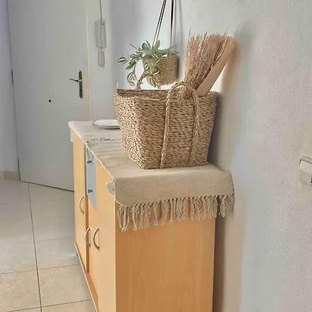 Апартаменти Arenal Paola Sea Views