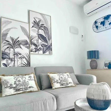 Arenal Paola Sea Views Apartment