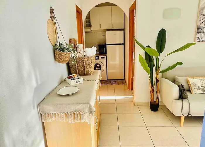 Arenal Paola Sea Views *