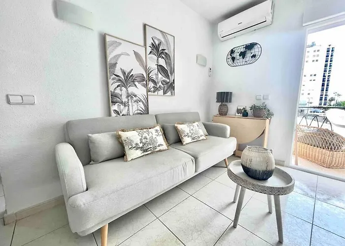 Arenal Paola Sea Views Apartment *