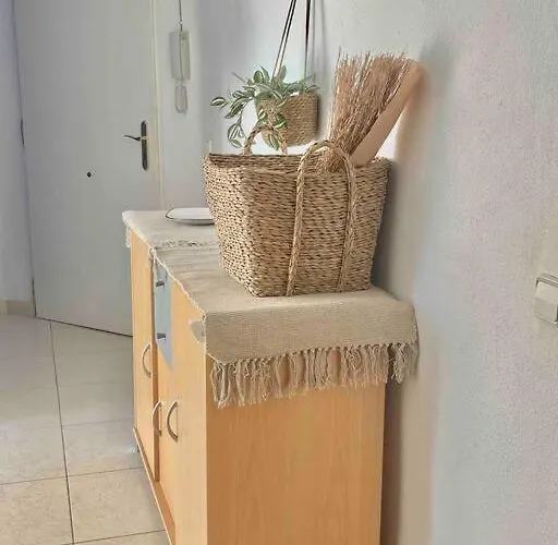 Apartment Arenal Paola Sea Views