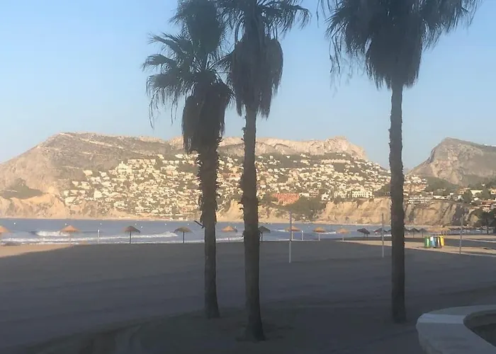 アパート Arenal Paola Sea Views カルプ