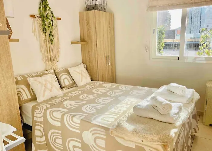 Apartment Arenal Paola Sea Views *